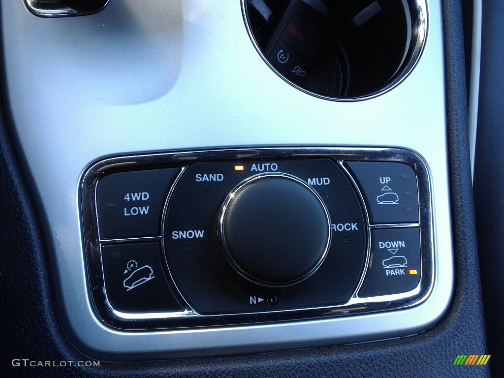 2014 Grand Cherokee Overland 4x4 - Bright White / Overland Vesuvio Indigo Blue/Jeep Brown photo #25