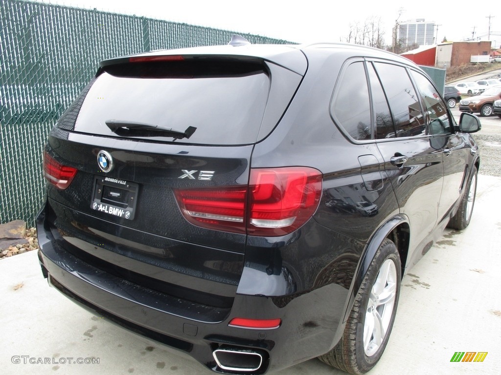 2017 X5 xDrive35i - Carbon Black Metallic / Ivory White/Black photo #4