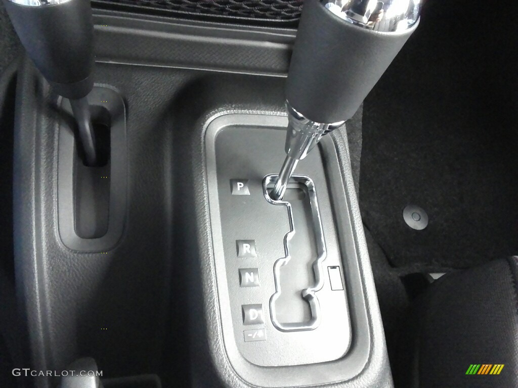 2017 Wrangler Sport 4x4 - Black / Black photo #20