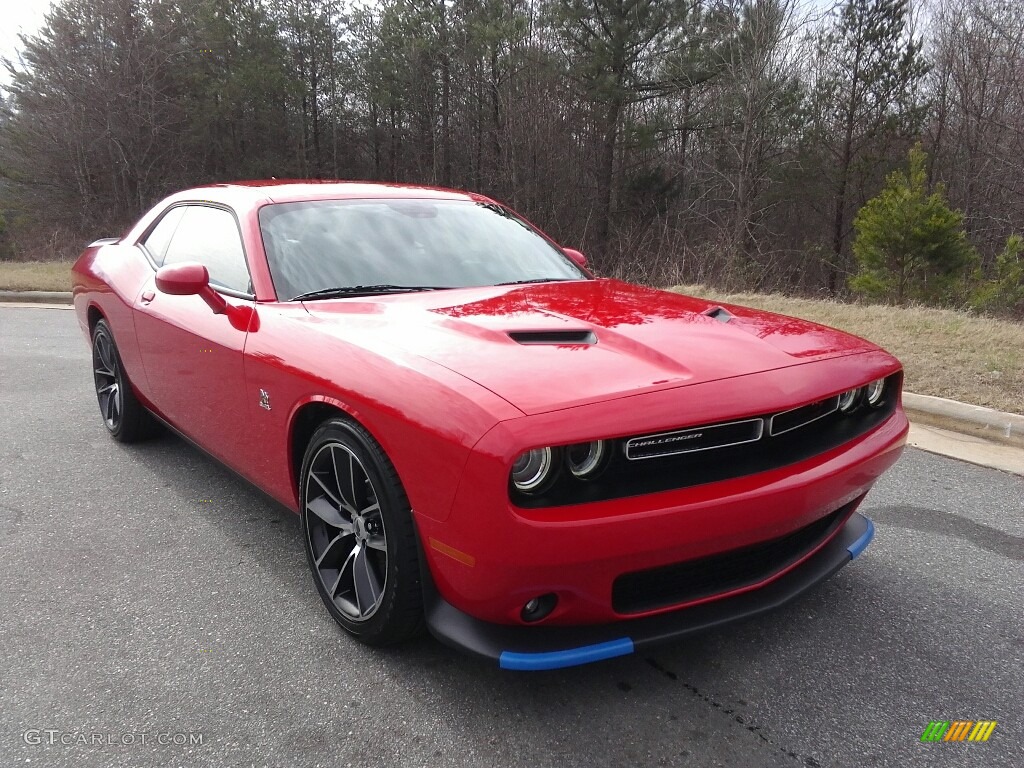 TorRed 2017 Dodge Challenger R/T Scat Pack Exterior Photo #118586758