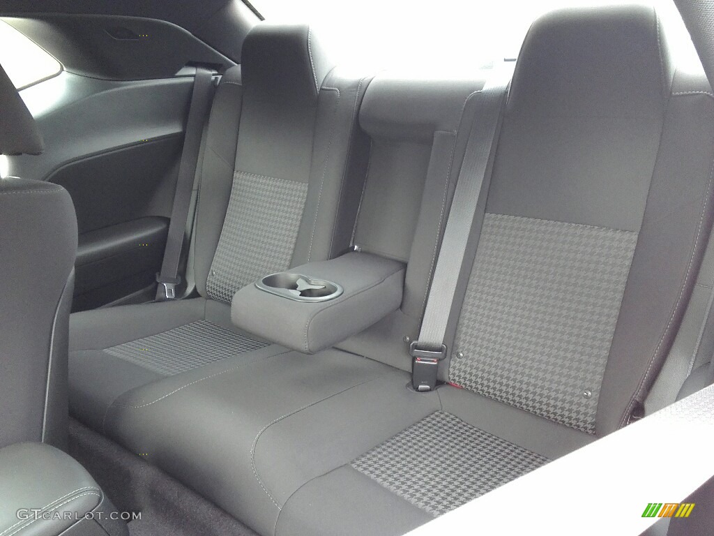 2017 Dodge Challenger R/T Scat Pack Rear Seat Photo #118587058