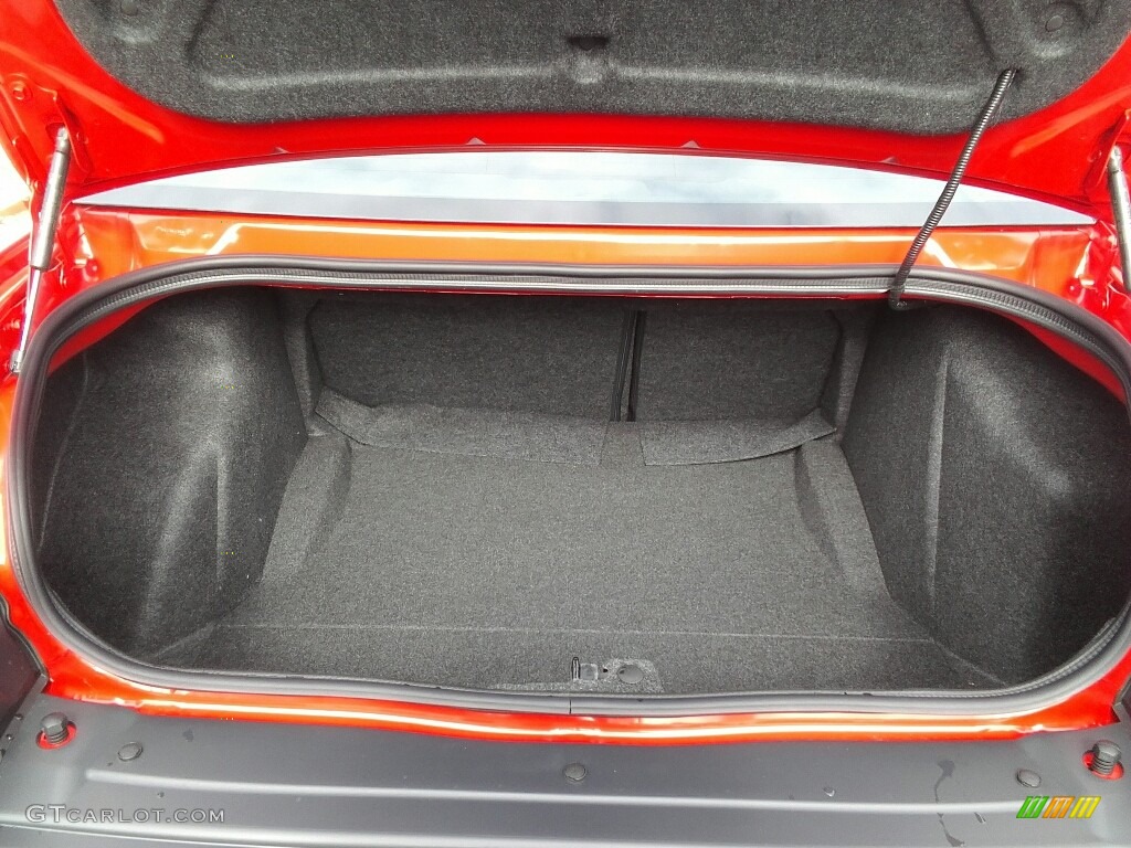 2017 Dodge Challenger R/T Scat Pack Trunk Photos