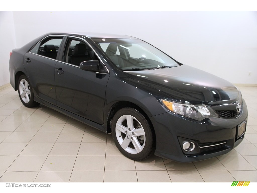 2014 Camry SE - Cosmic Gray Metallic / Black/Ash photo #1
