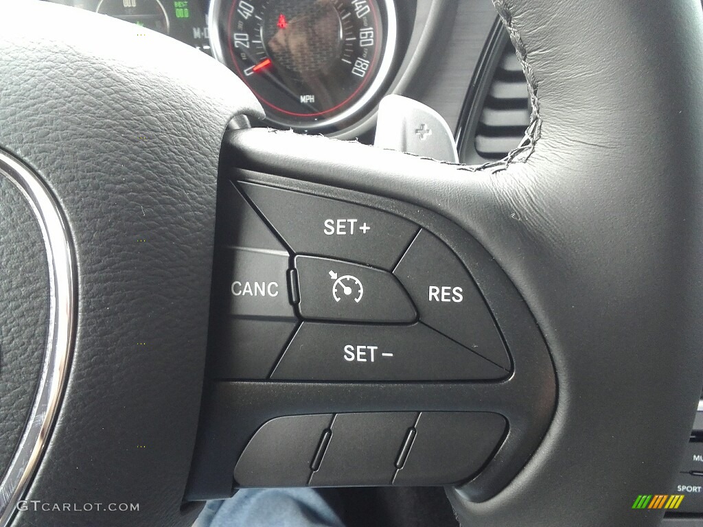 2017 Dodge Challenger R/T Scat Pack Controls Photo #118587262