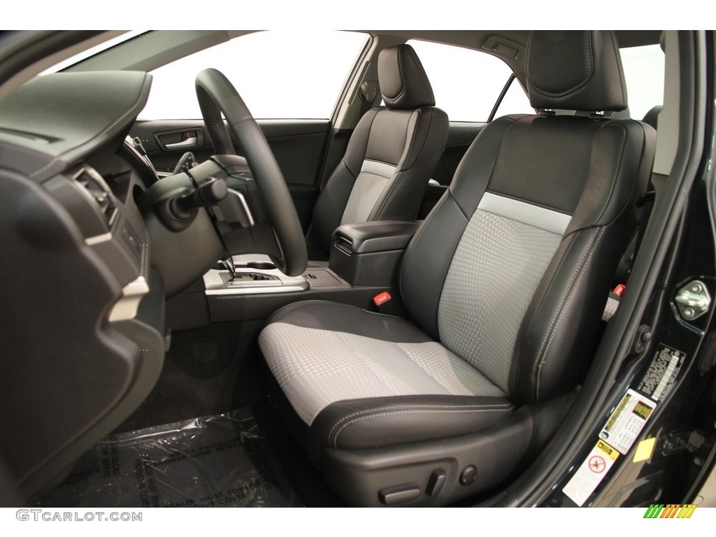 2014 Camry SE - Cosmic Gray Metallic / Black/Ash photo #5