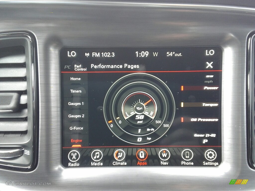 2017 Dodge Challenger R/T Scat Pack Controls Photo #118587403