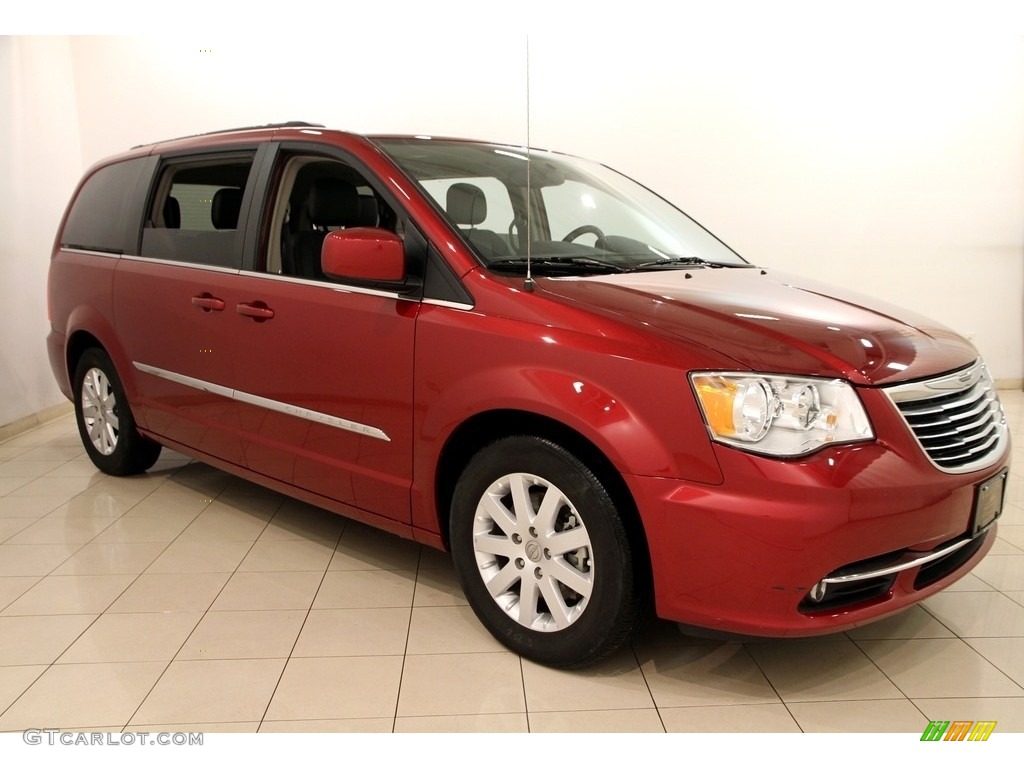 2016 Town & Country Touring - Deep Cherry Red Crystal Pearl / Black/Light Graystone photo #1