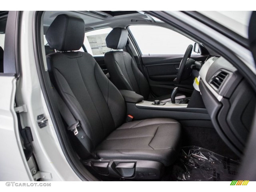 2017 3 Series 320i Sedan - Alpine White / Black photo #2
