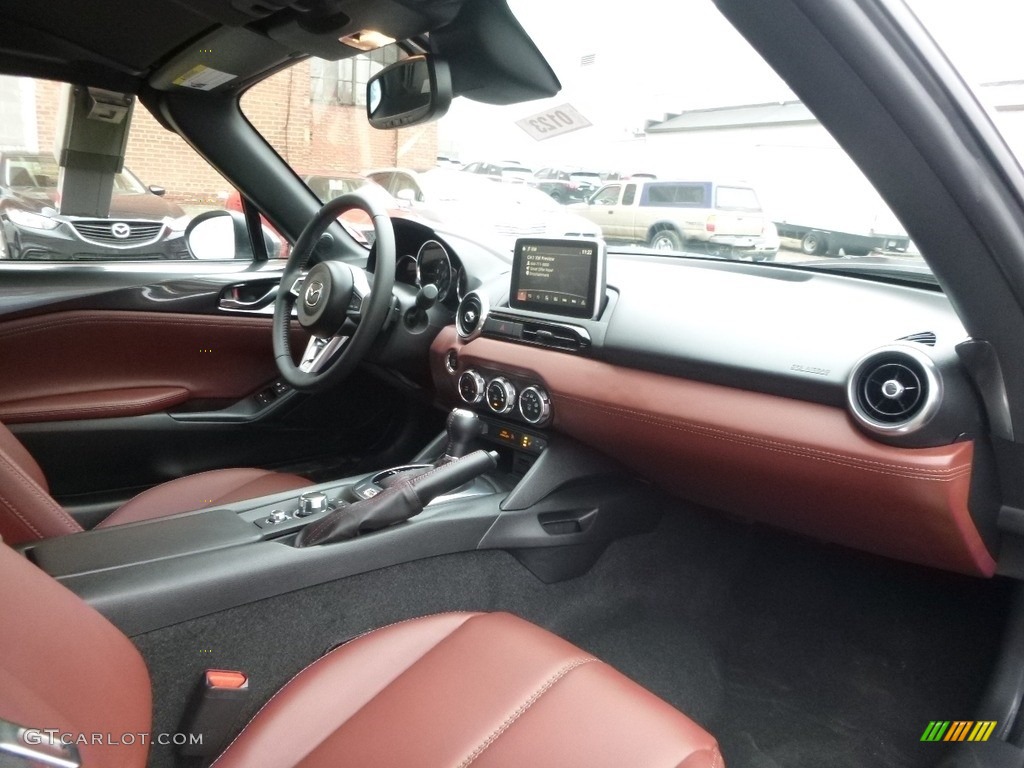 2017 Mazda MX-5 Miata RF Grand Touring Tan Dashboard Photo #118589599