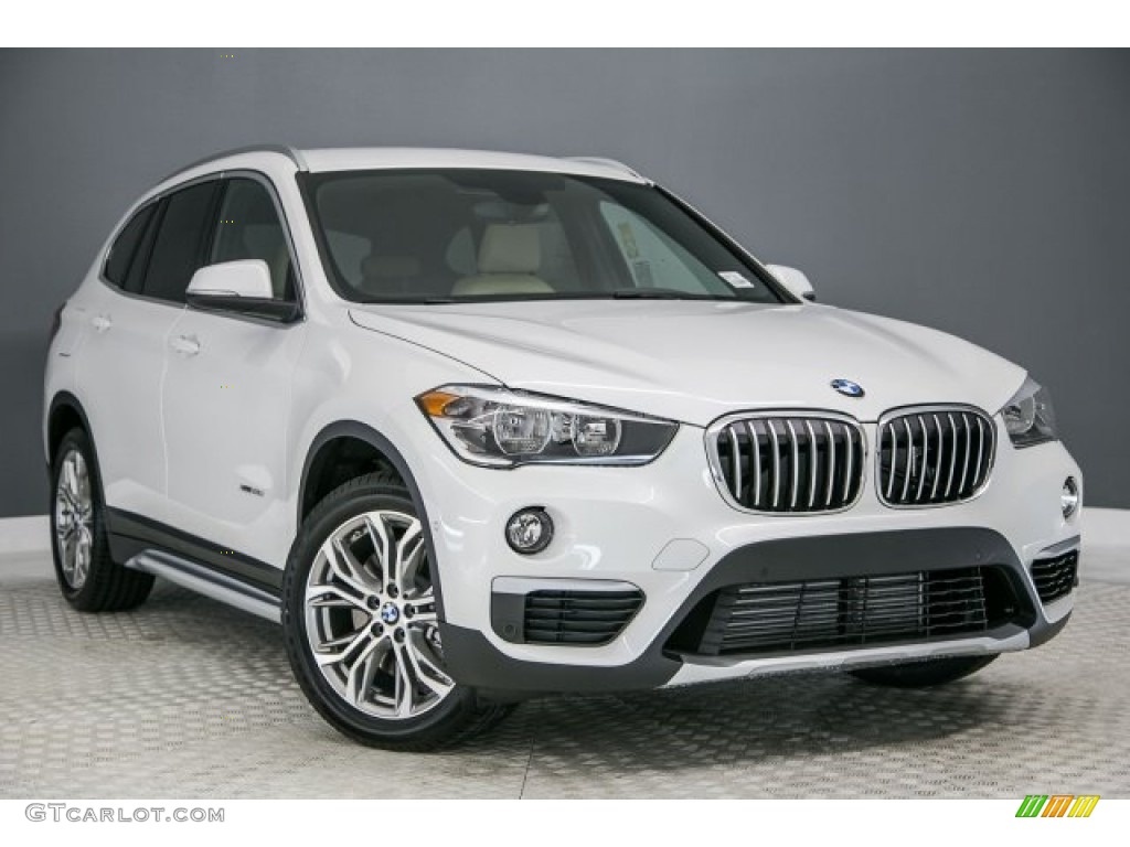 2017 X1 xDrive28i - Mineral White Metallic / Canberra Beige photo #12