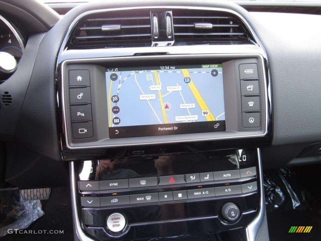 2017 Jaguar XE 25t Prestige Navigation Photo #118591522