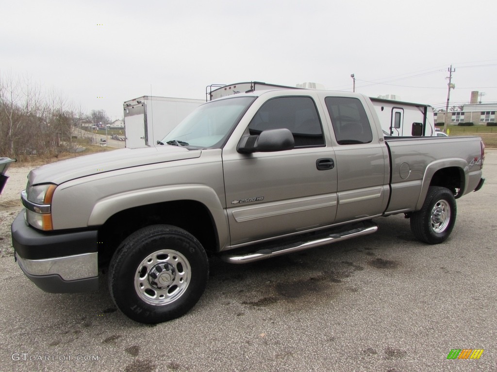 2003 Silverado 2500HD LT Extended Cab 4x4 - Light Pewter Metallic / Medium Gray photo #1