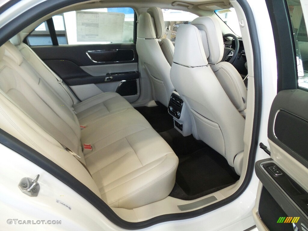 2017 Lincoln Continental Reserve Rear Seat Photos