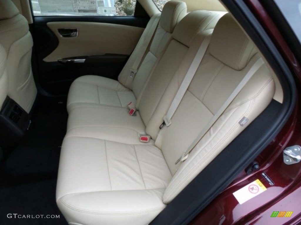 2017 Toyota Avalon XLE Premium Rear Seat Photo #118611224