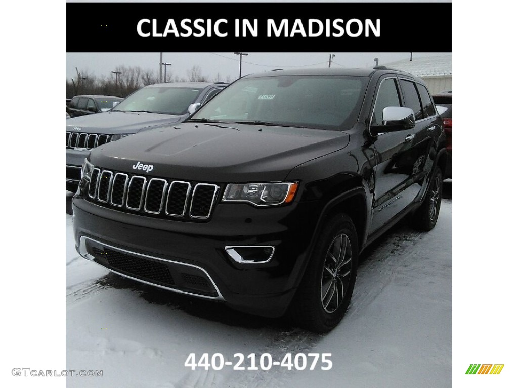 2017 Grand Cherokee Limited 4x4 - Diamond Black Crystal Pearl / Black/Light Frost Beige photo #1