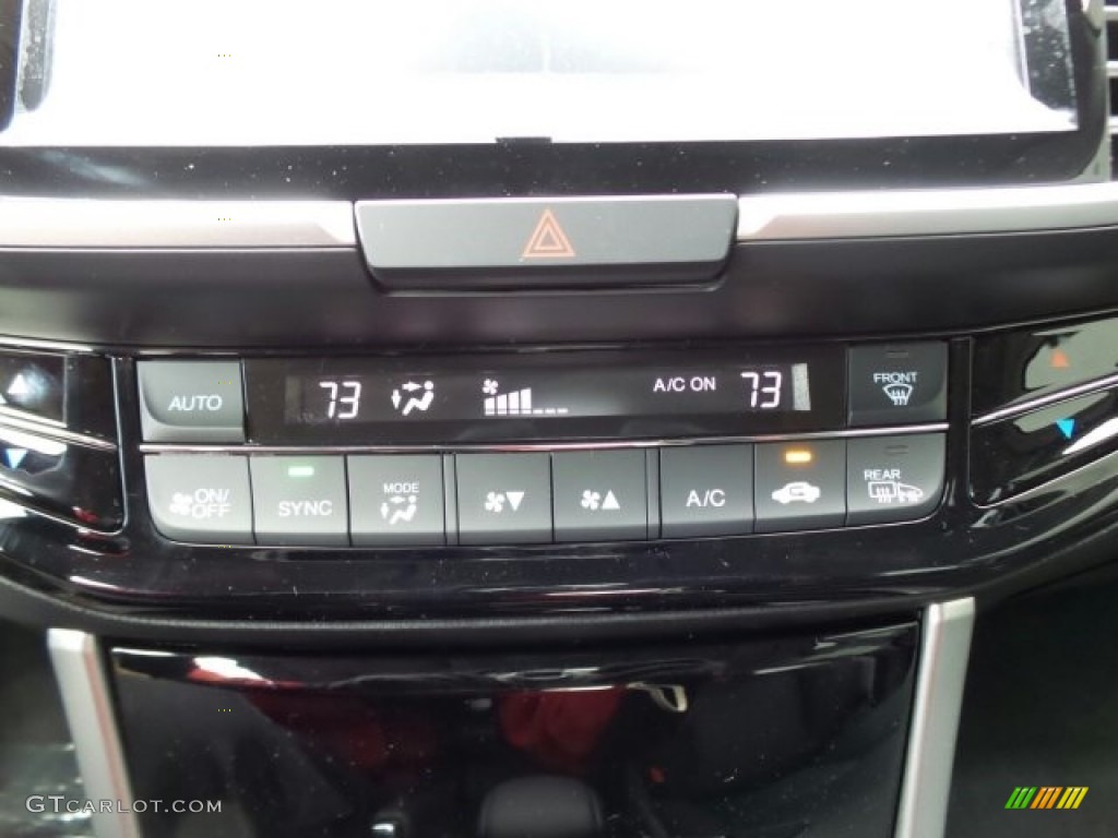 2017 Accord EX-L Sedan - Modern Steel Metallic / Black photo #34