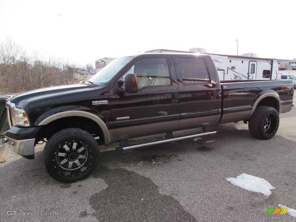 Black Ford F250 Super Duty