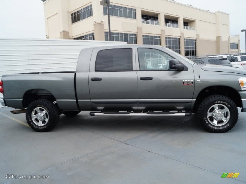 2007 Ram 2500 SLT Mega Cab 4x4 - Mineral Gray Metallic / Medium Slate Gray photo #7