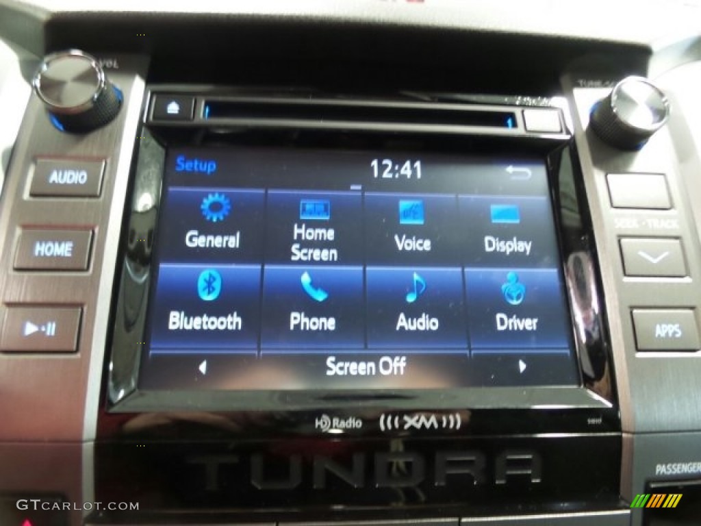 2017 Toyota Tundra SR5 CrewMax 4x4 Controls Photo #118618043