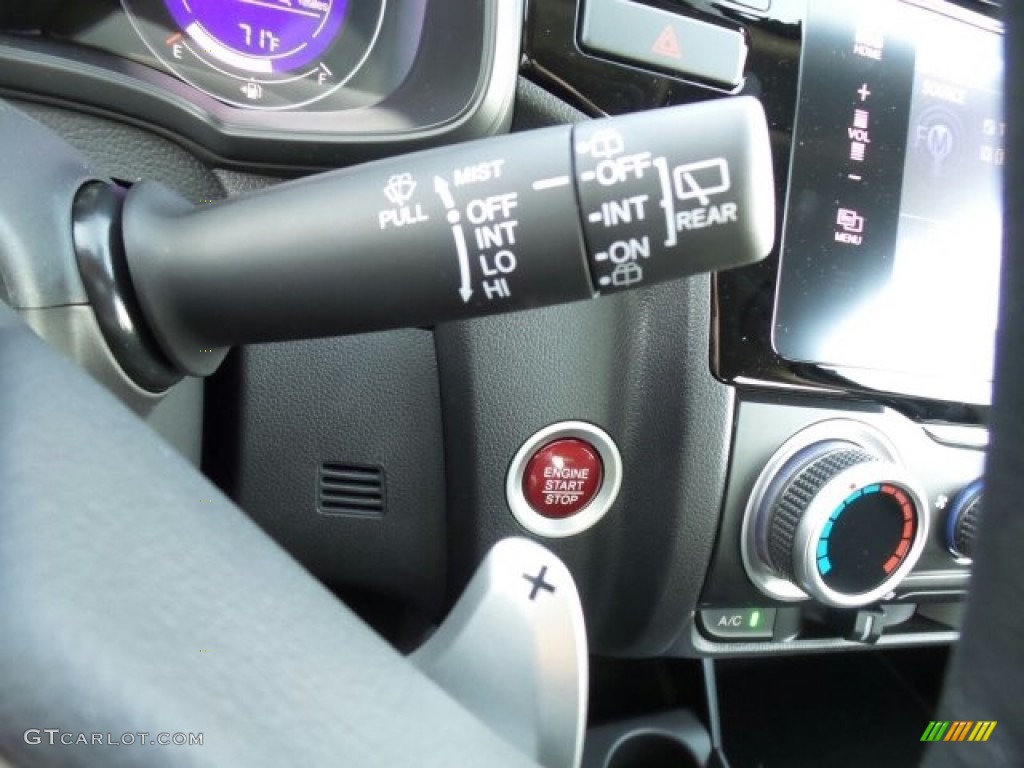 2017 Honda Fit EX-L Controls Photo #118619702