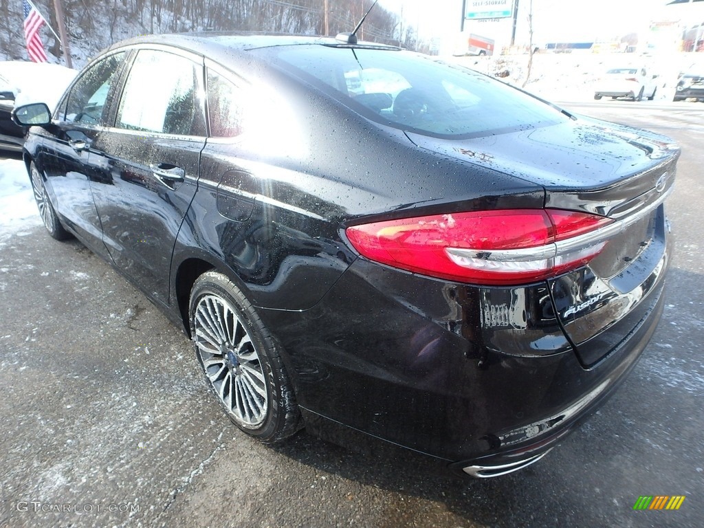 2017 Fusion SE AWD - Shadow Black / Ebony photo #4