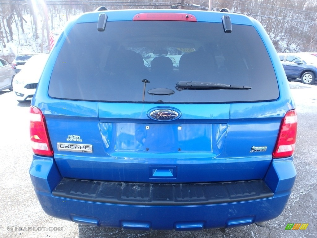 2012 Escape XLT V6 4WD - Blue Flame Metallic / Stone photo #3
