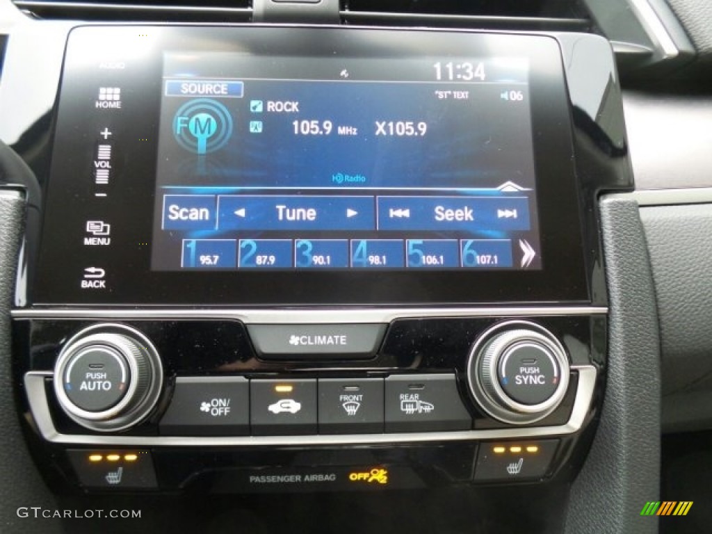 2017 Honda Civic EX-L Sedan Controls Photo #118625576
