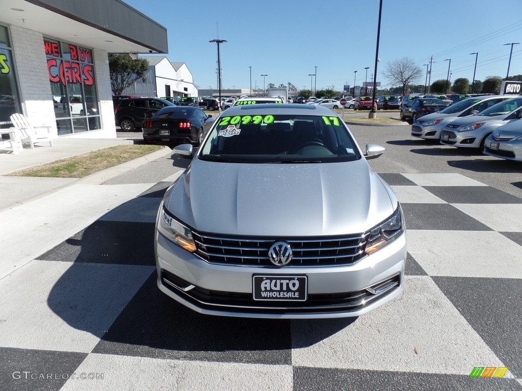 2017 Passat SE Sedan - Reflex Silver Metallic / Titan Black photo #2