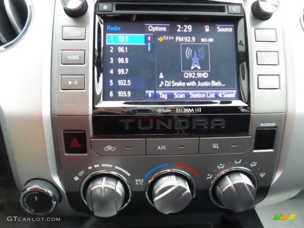 2017 Toyota Tundra SR5 Double Cab 4x4 Audio System Photo #118627466