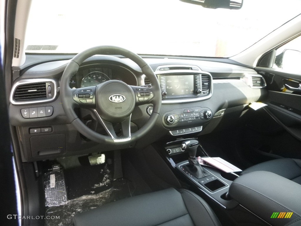 Black Interior 2017 Kia Sorento SXL V6 AWD Photo #118629317