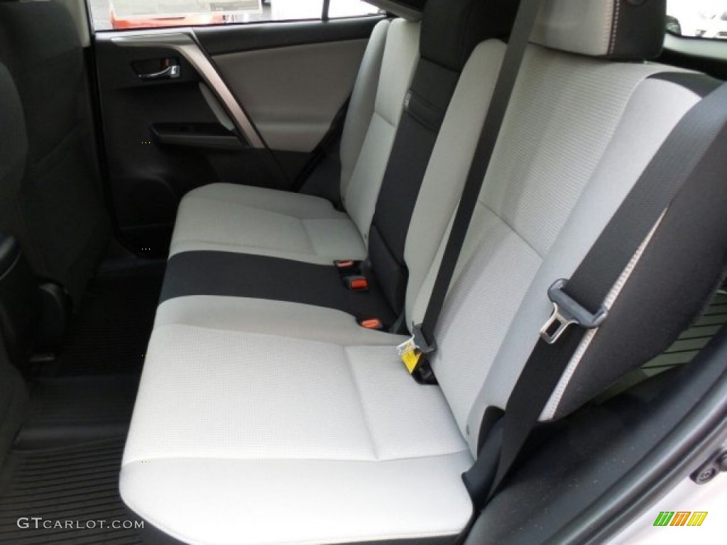 2017 Toyota RAV4 XLE AWD Hybrid Rear Seat Photo #118630244