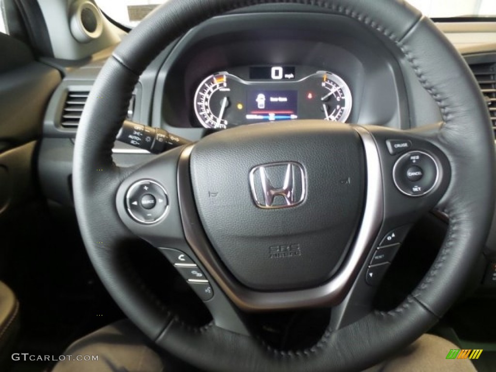 2017 Honda Ridgeline RTL AWD Steering Wheel Photos