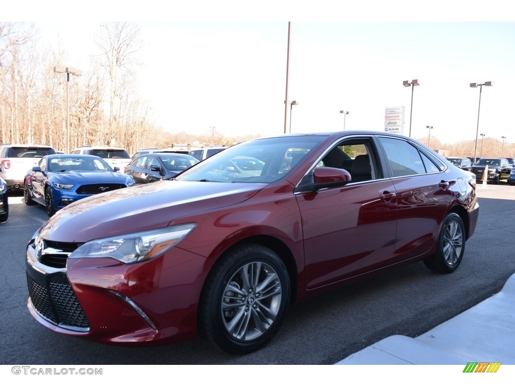 2015 Camry SE - Ruby Flare Pearl / Black photo #6
