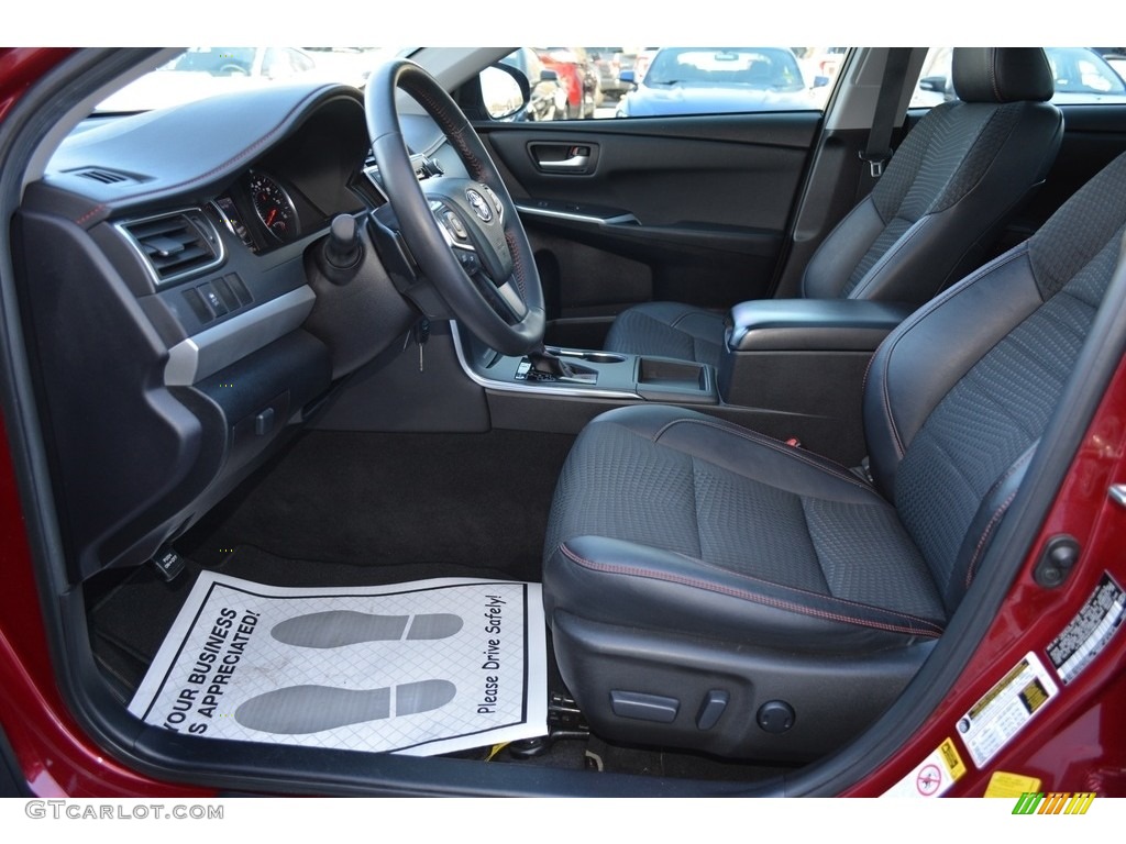 2015 Camry SE - Ruby Flare Pearl / Black photo #9
