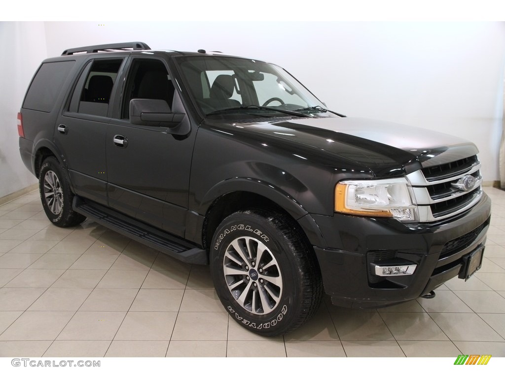 Shadow Black Metallic 2016 Ford Expedition XLT 4x4 Exterior Photo #118643890