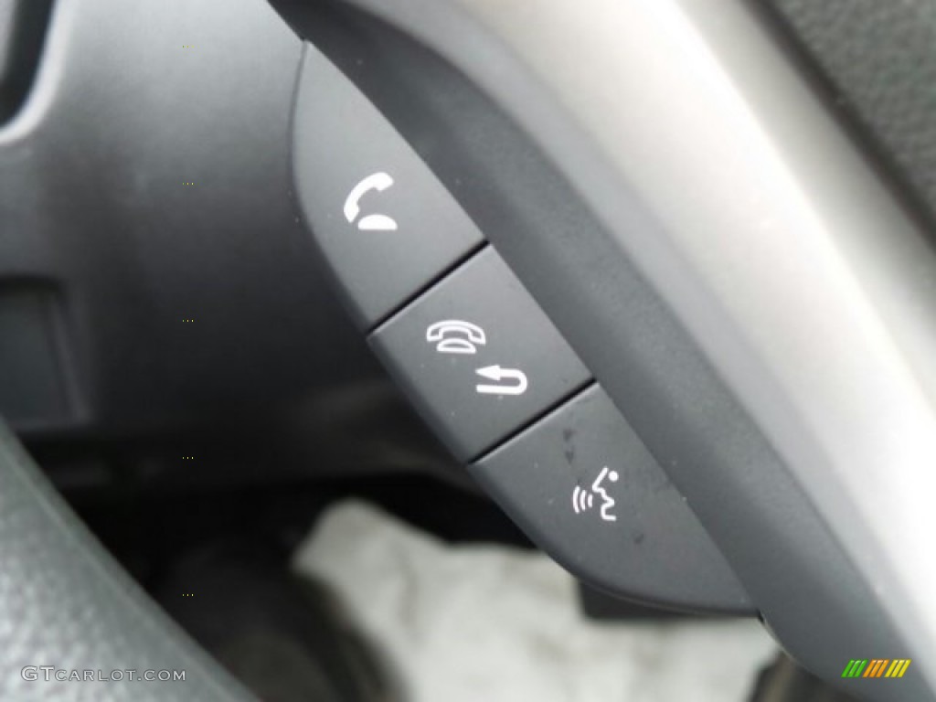 2017 Honda Fit EX Controls Photo #118647994