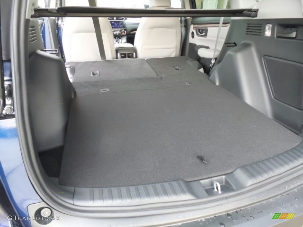 2017 Honda CR-V Touring AWD Trunk Photo #118652552