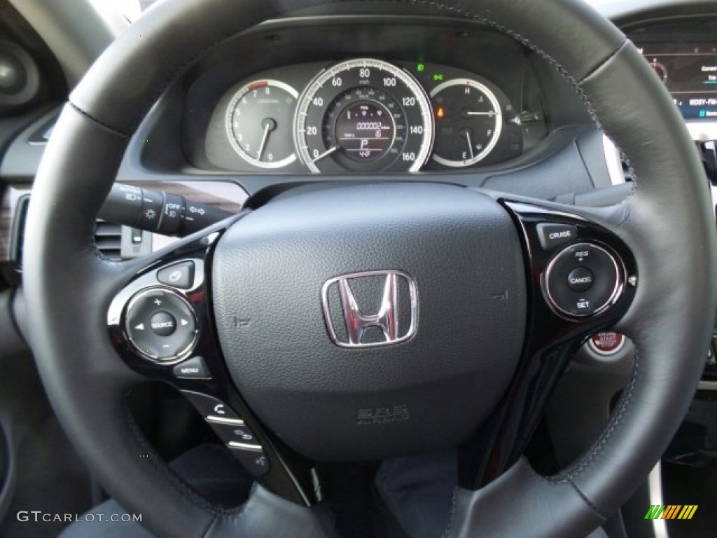 2017 Honda Accord EX-L Sedan Steering Wheel Photos
