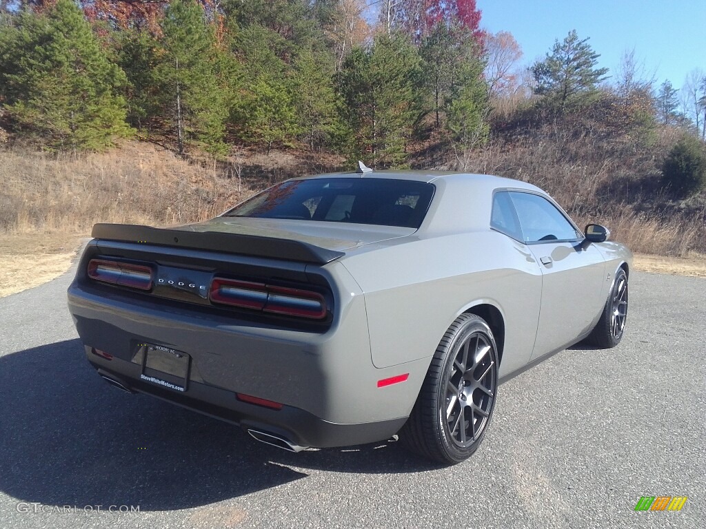 2017 Challenger R/T Scat Pack - Destroyer Grey / Black photo #6