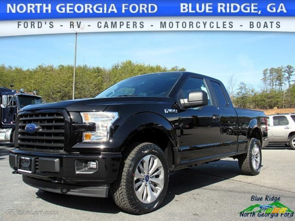 2017 F150 XL SuperCab 4x4 - Shadow Black / Earth Gray photo #1