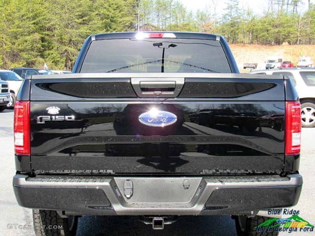 2017 F150 XL SuperCab 4x4 - Shadow Black / Earth Gray photo #4