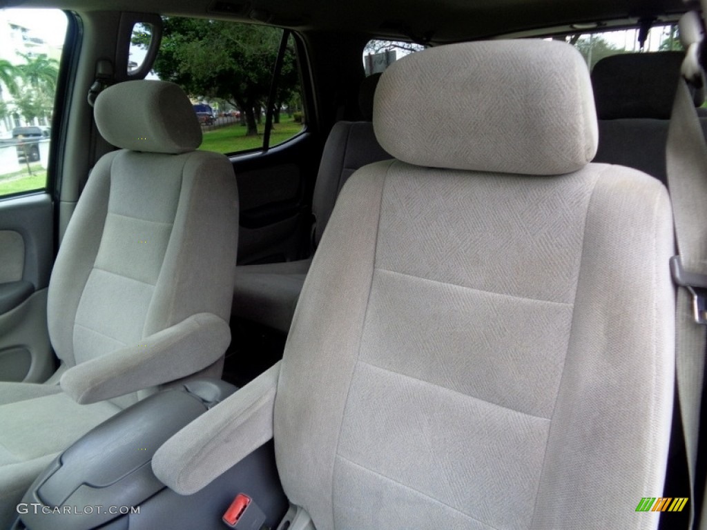 2004 Sequoia SR5 - Natural White / Charcoal photo #4