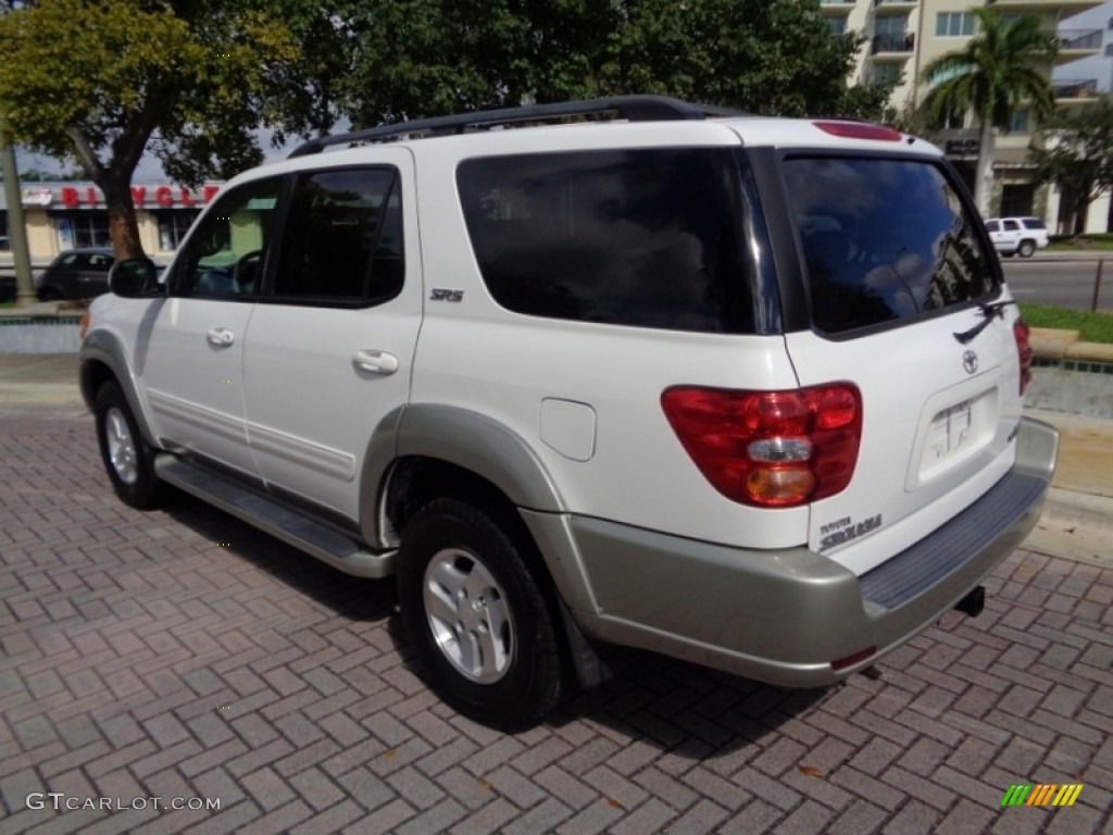 2004 Sequoia SR5 - Natural White / Charcoal photo #5