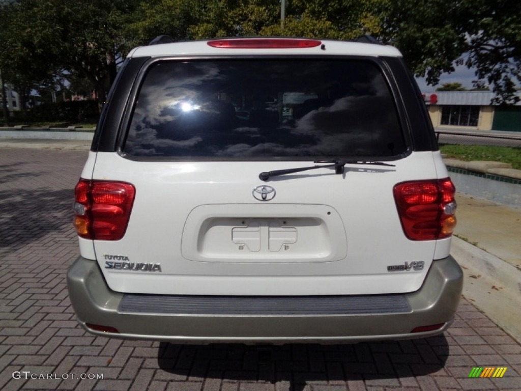 2004 Sequoia SR5 - Natural White / Charcoal photo #7
