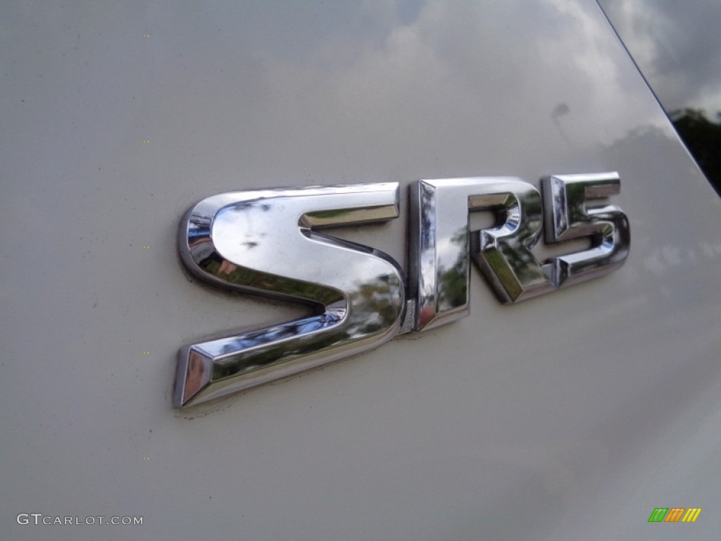 2004 Toyota Sequoia SR5 Marks and Logos Photo #118663332