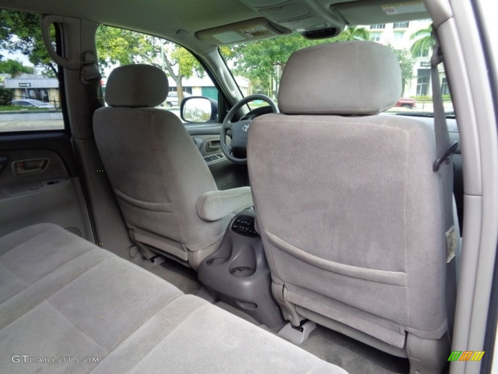 2004 Sequoia SR5 - Natural White / Charcoal photo #21