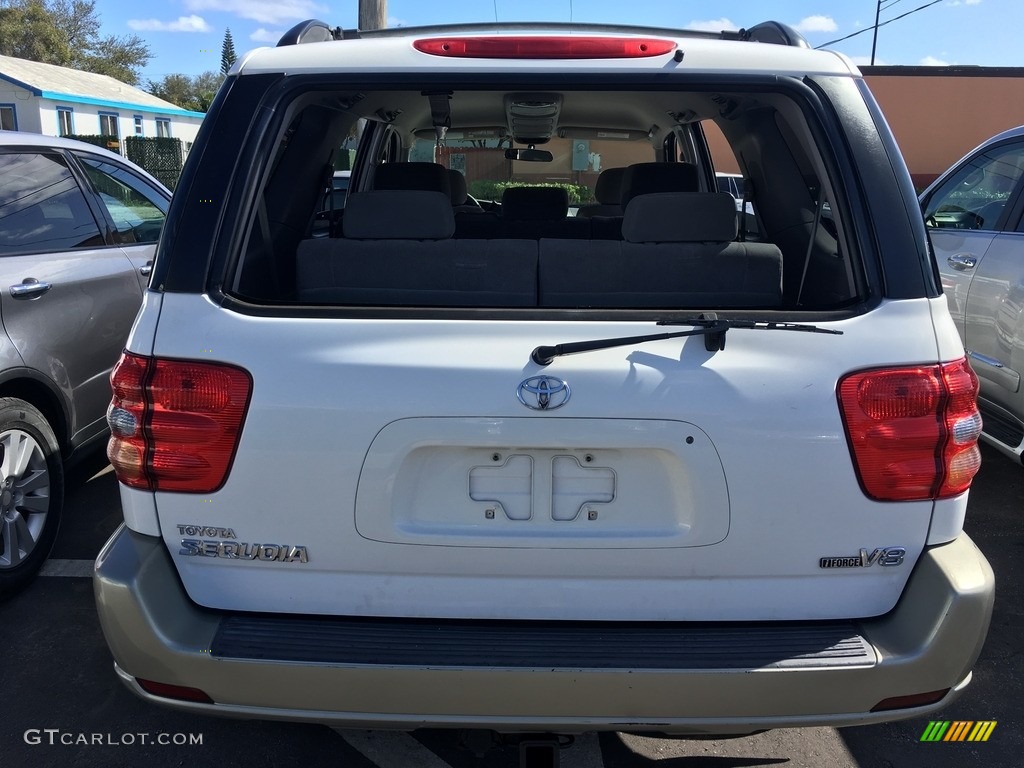 2004 Sequoia SR5 - Natural White / Charcoal photo #43