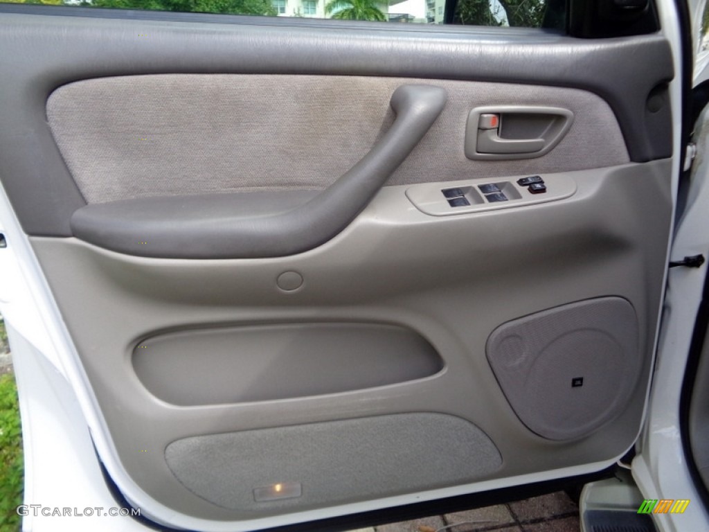 2004 Toyota Sequoia SR5 Charcoal Door Panel Photo #118664466