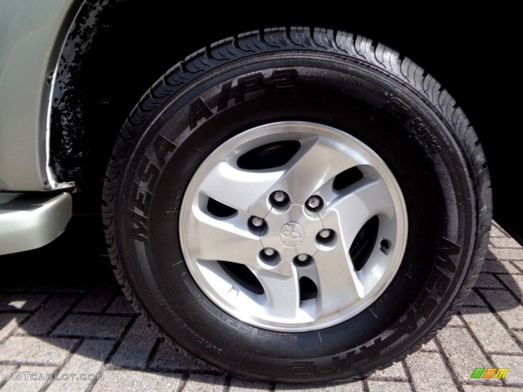 2004 Toyota Sequoia SR5 Wheel Photo #118664703
