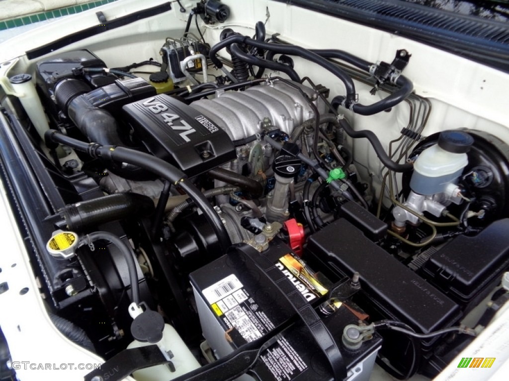 2004 Toyota Sequoia SR5 4.7 Liter DOHC 32-Valve V8 Engine Photo #118665282